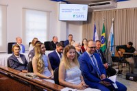  (<a class="download" href="https://www.santamariadejetiba.es.leg.br/institucional/fotos/sessao-solene-de-posse-e-instalacao-da-10a-legislatura/sessao-solene-de-posse-e-instalacao-da-10a-legislatura-4.jpg/at_download/image">Download</a>)